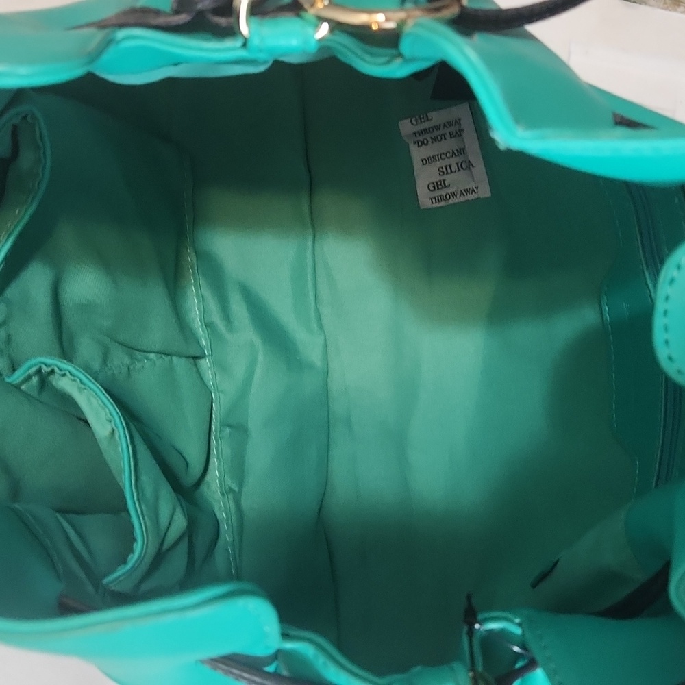 Badgley Mischka Elegant Turquoise Handbag - Picture 8 of 8